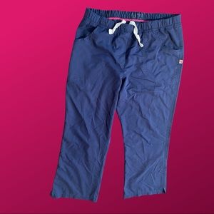 Urbane Ultimate Scrubs